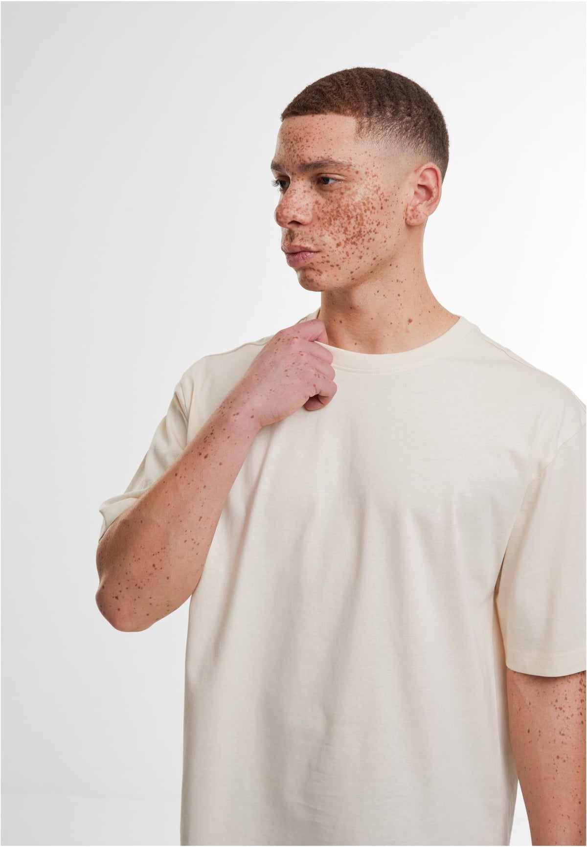Loose Fit Tee 200 GSM