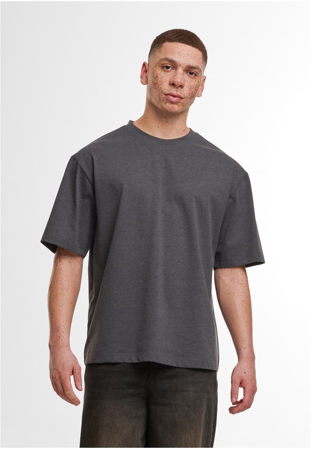 Loose Fit Tee 200 GSM