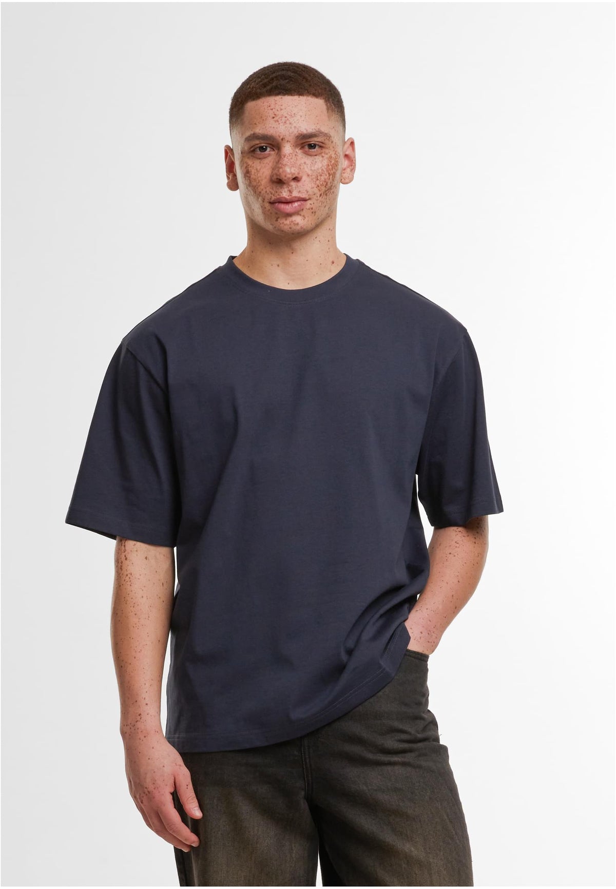 Loose Fit Tee 200 GSM