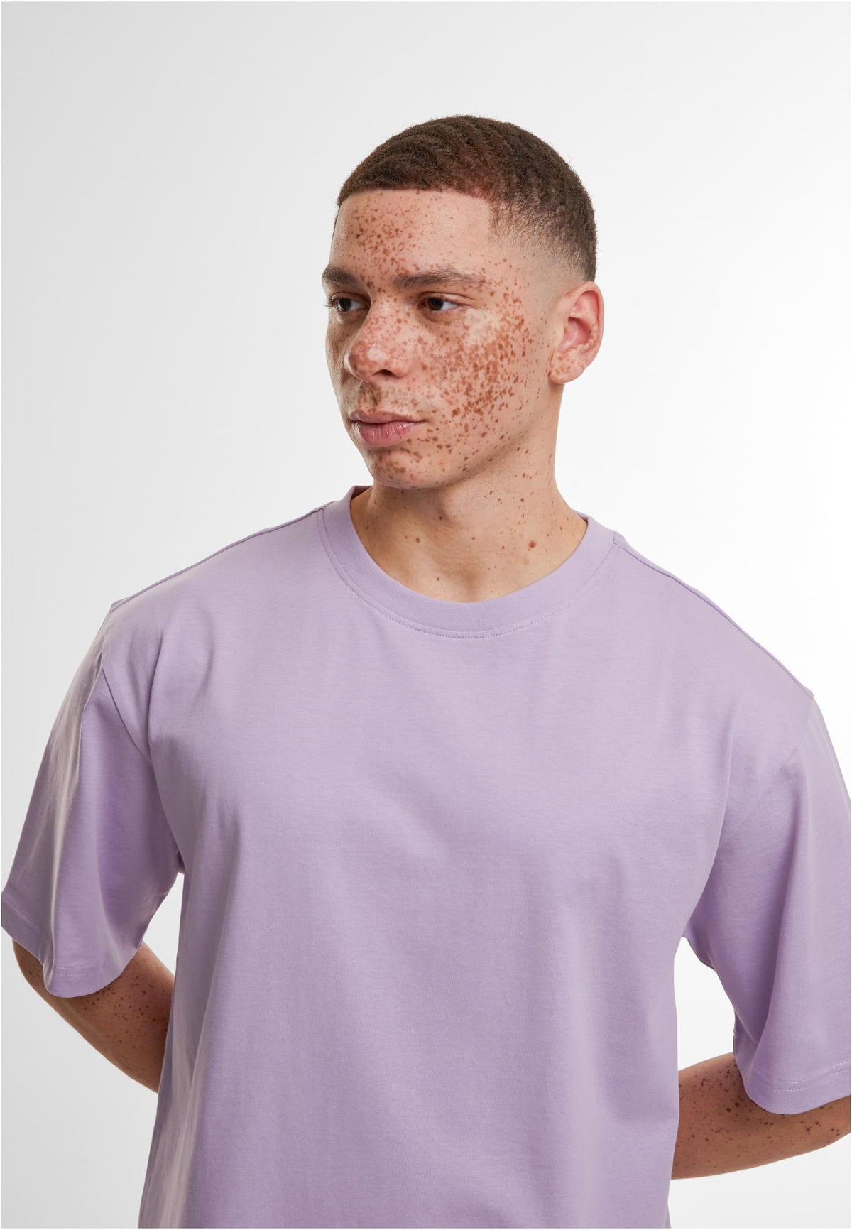 Loose Fit Tee 200 GSM