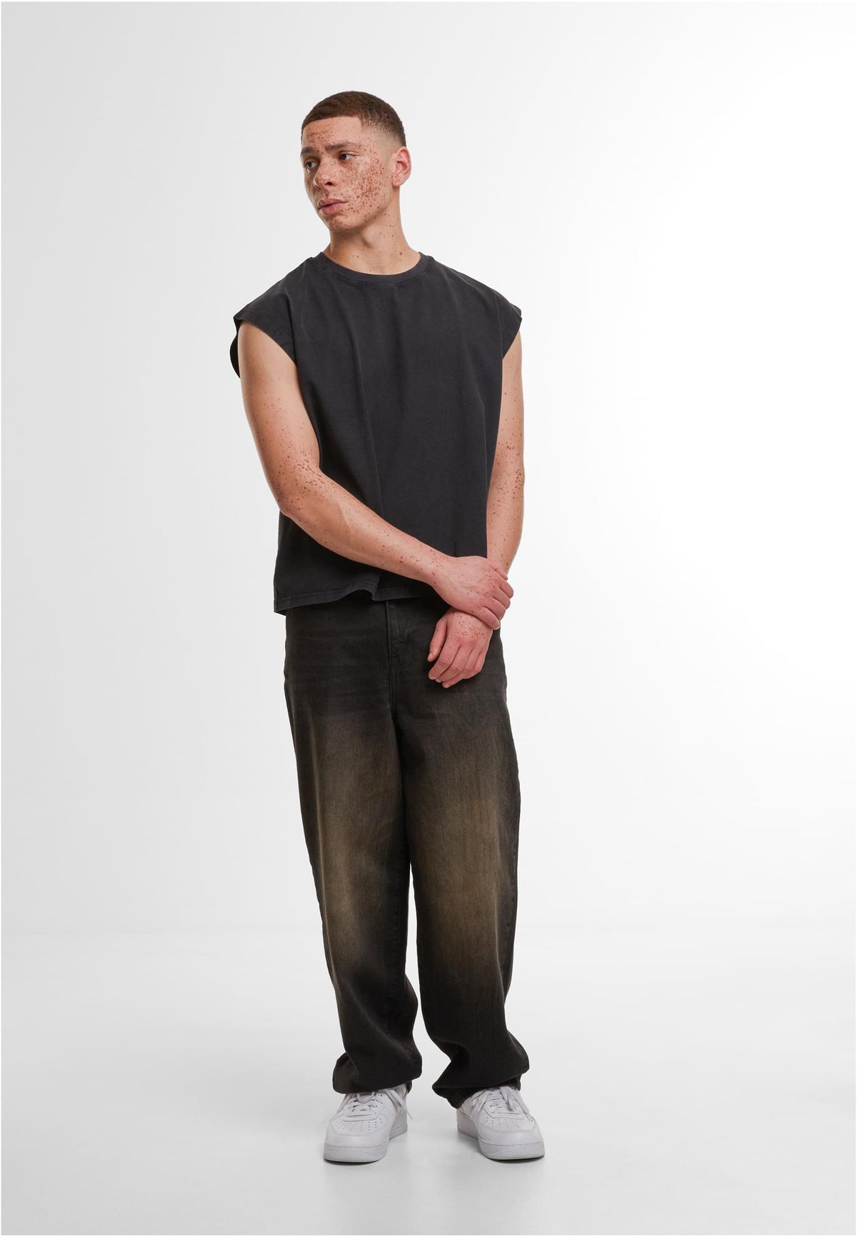 Vintage Cropped Heavy Sleeveless Tee 240 GSM