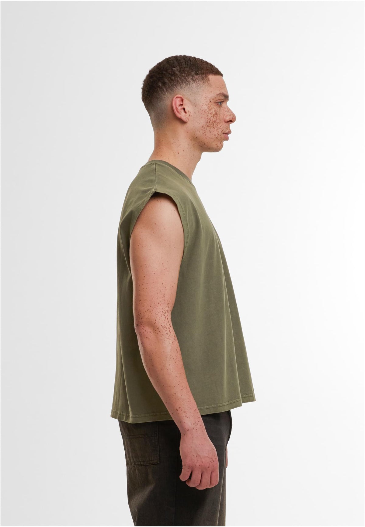Vintage Cropped Heavy Sleeveless Tee 240 GSM